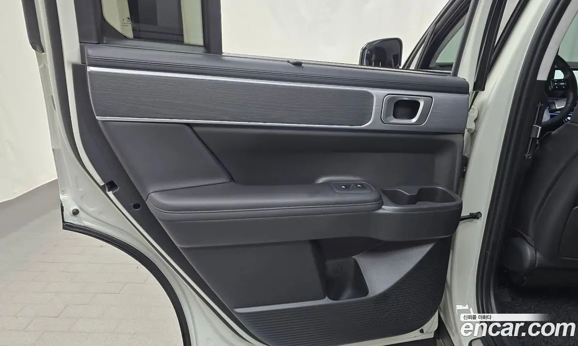 Hyundai Santa Fe 2024 1.6 автомат (гидро), фото 14