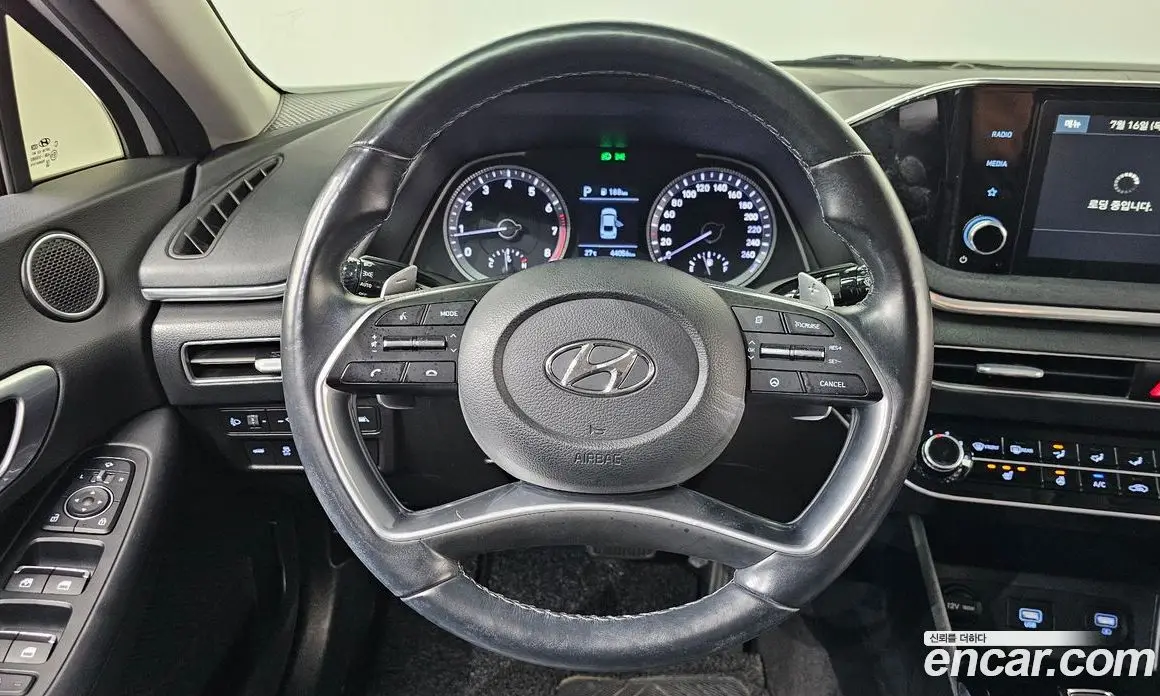 Hyundai Sonata 2020 2.0 автомат (гидро), фото 18