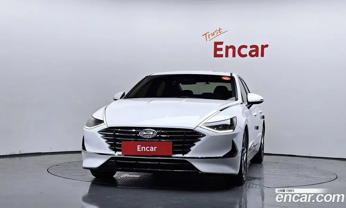 Hyundai Sonata 2020 2.0 автомат (гидро), фото 3