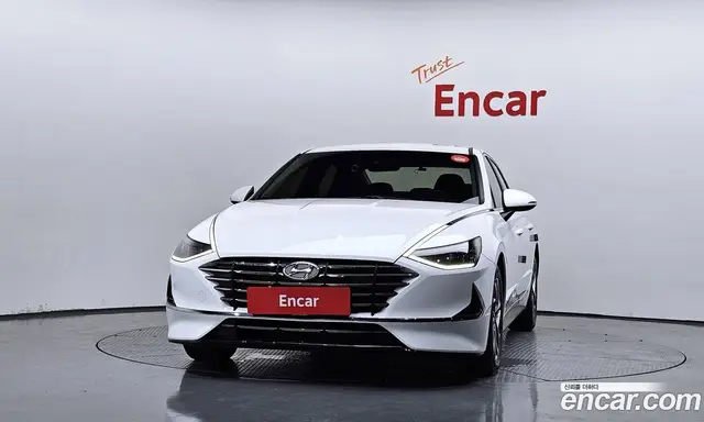 Hyundai Sonata 2020 2.0 автомат (гидро), миниатюра 3