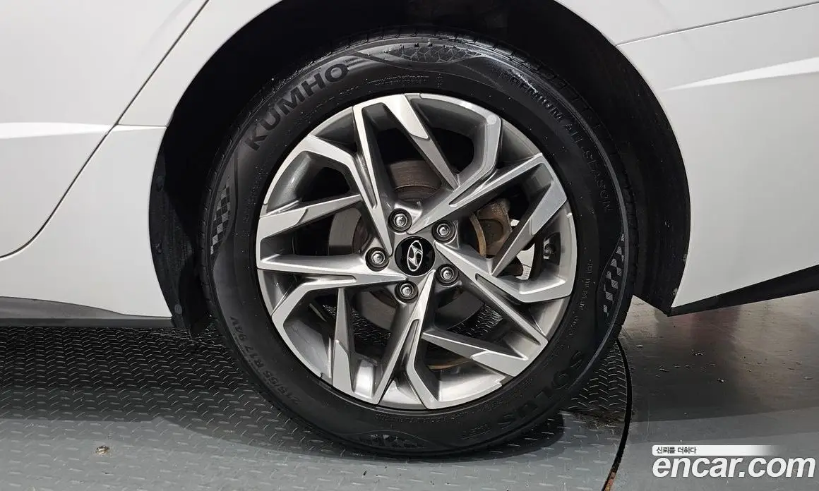 Hyundai Sonata 2020 2.0 автомат (гидро), фото 7