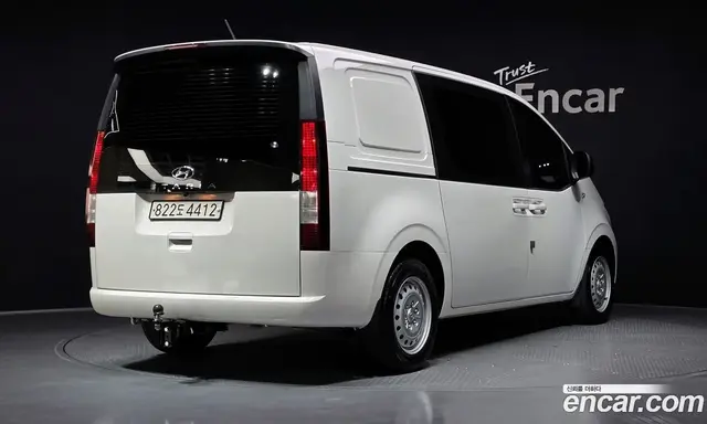 Hyundai Staria 2022 2.2 автомат (гидро), миниатюра 2