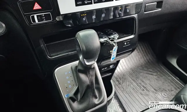 Hyundai Staria 2025 2.2 автомат (гидро), миниатюра 9