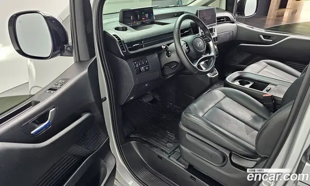 Hyundai Staria 2025 2.2 автомат (гидро), миниатюра 10