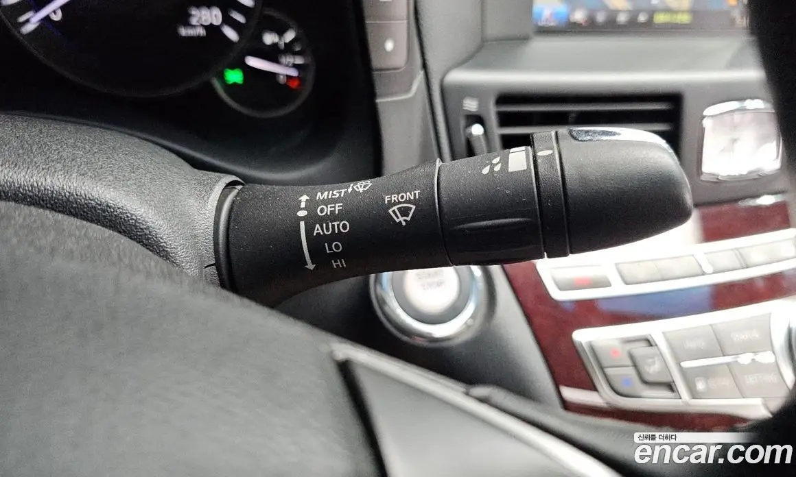 Infiniti Q70 2016 3.7 автомат (гидро), фото 28