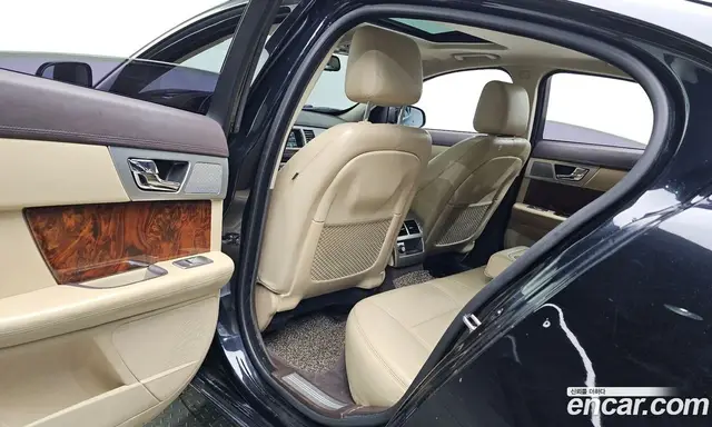 Jaguar XF 2012 5.0 автомат (гидро), миниатюра 11