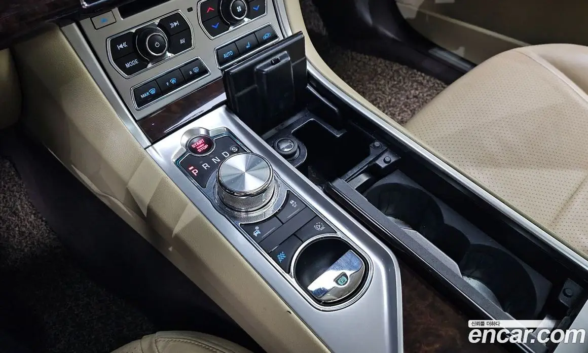 Jaguar XF 2012 5.0 автомат (гидро), фото 9