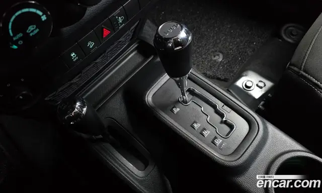 Jeep Wrangler 2016 3.6 автомат (гидро), миниатюра 9 Jeep Wrangler 2016 3.6 автомат (гидро), миниатюра 9