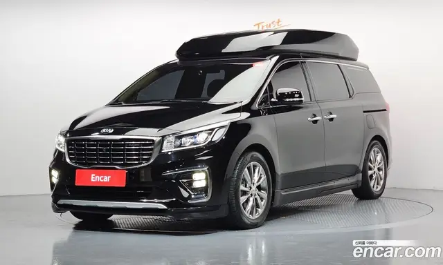 Kia Carnival 2019 2.2 автомат (гидро), миниатюра 1