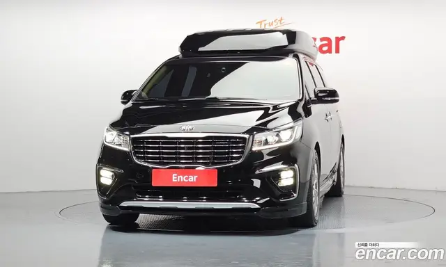 Kia Carnival 2019 2.2 автомат (гидро), миниатюра 3