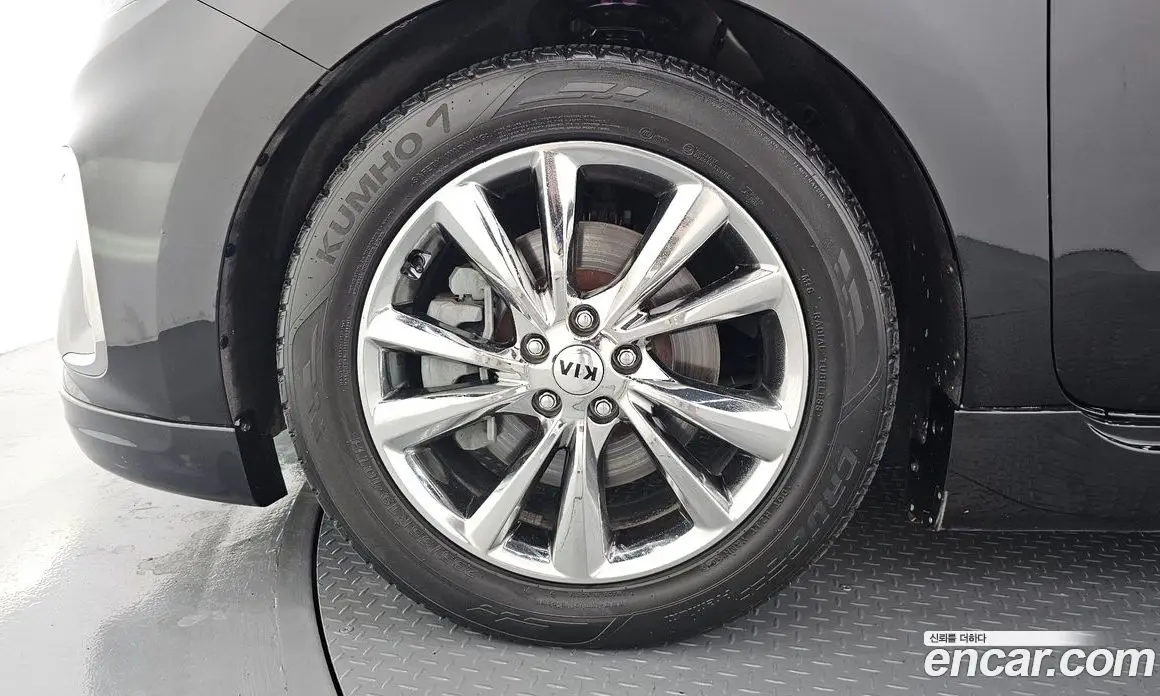 Kia Carnival 2019 2.2 автомат (гидро), фото 5