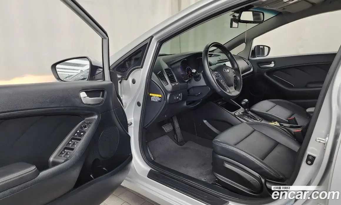 Kia K3 2015 1.6 автомат (гидро), фото 13