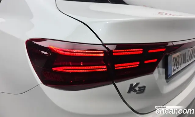 Kia K3 2023 1.6 автомат (гидро), миниатюра 9