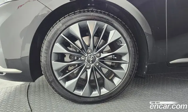 Kia K8 2024 2.5 автомат (гидро), миниатюра 5