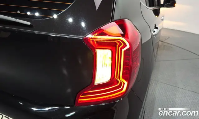 Kia Morning 2022 1.0 автомат (гидро), миниатюра 9