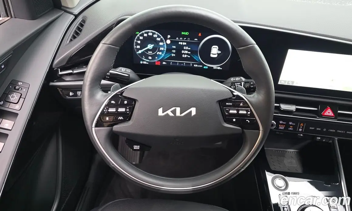 Kia Niro 2023 0.2 автомат (гидро), фото 20