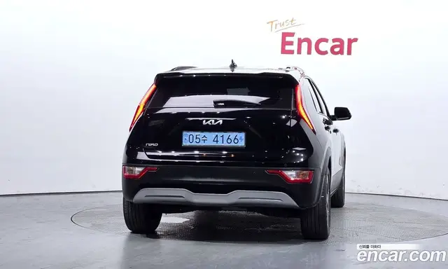 Kia Niro 2023 0.2 автомат (гидро), миниатюра 3