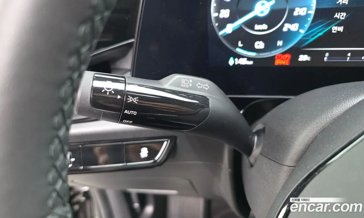 Kia Niro 2023 0.2 автомат (гидро), фото 29