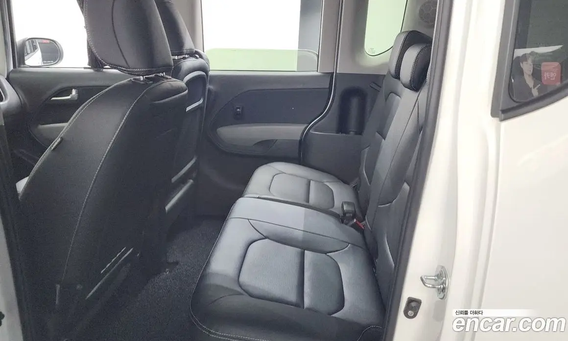 Kia Ray 2023 1.0 автомат (гидро), фото 25
