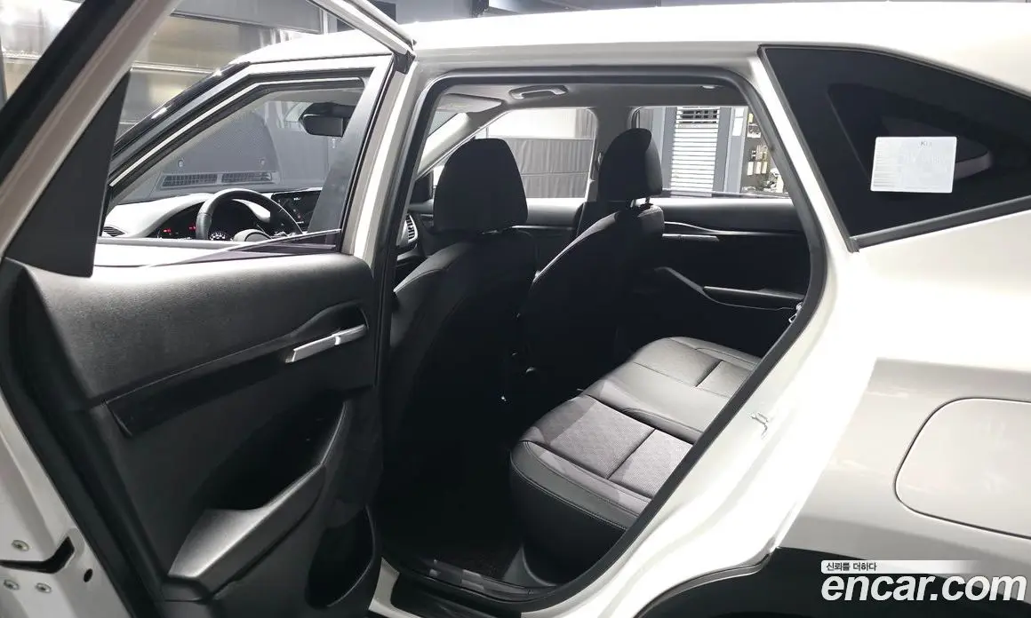 Kia Seltos 2022 1.6 автомат (гидро), фото 16