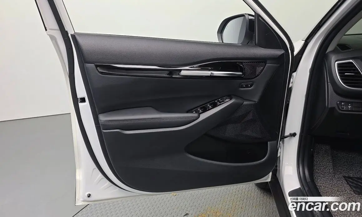 Kia Seltos 2023 2.0 автомат (гидро), фото 14