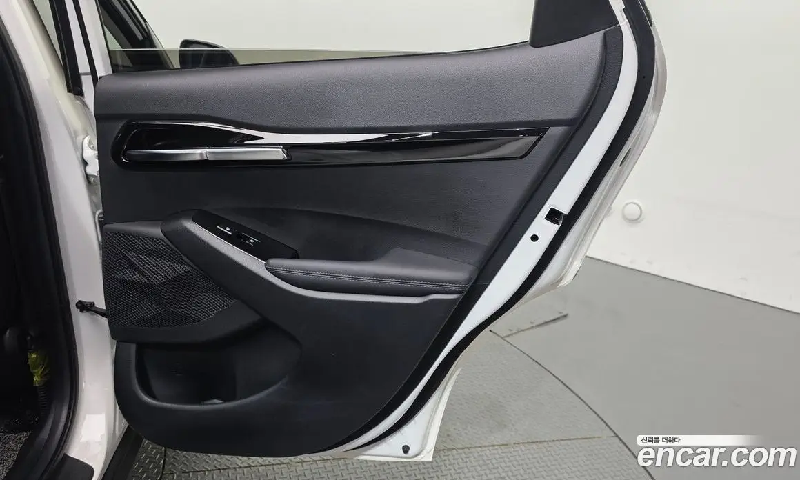 Kia Seltos 2023 2.0 автомат (гидро), фото 15