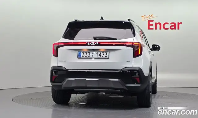 Kia Seltos 2023 2.0 автомат (гидро), миниатюра 4