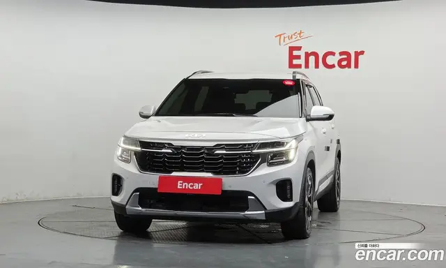 Kia Seltos 2023 1.6 автомат (гидро), миниатюра 3