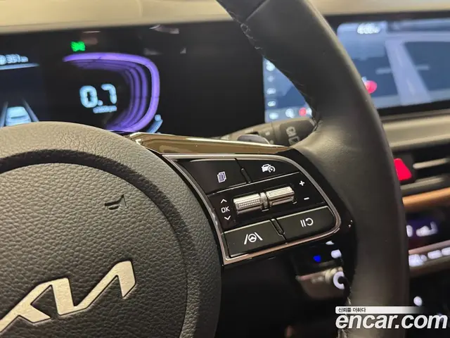 Kia Seltos 2025 1.6 автомат (гидро), миниатюра 12