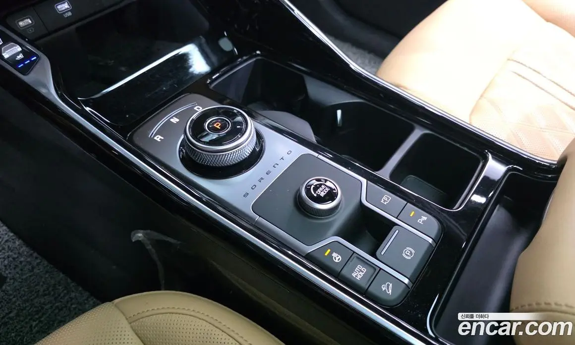 Kia Sorento 2022 1.6 автомат (гидро), фото 9