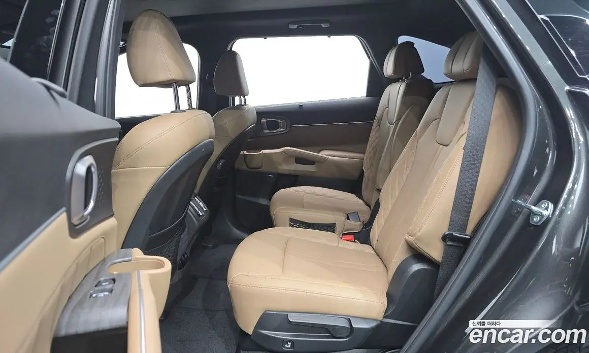 Kia Sorento 2024 1.6 автомат (гидро), фото 18