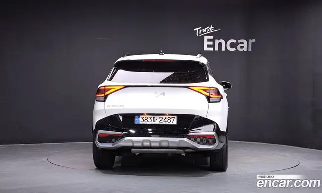 Kia Sportage 2021 1.6 автомат (гидро), миниатюра 3