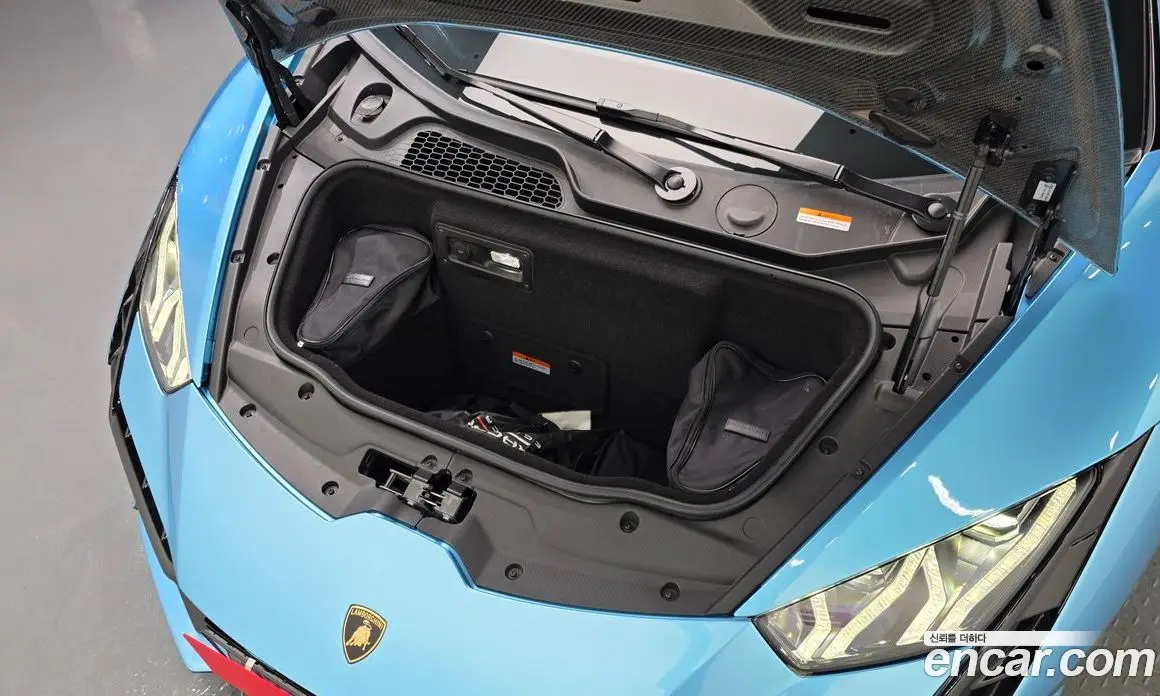 Lamborghini Huracan 2023 5.2 автомат (гидро), фото 20