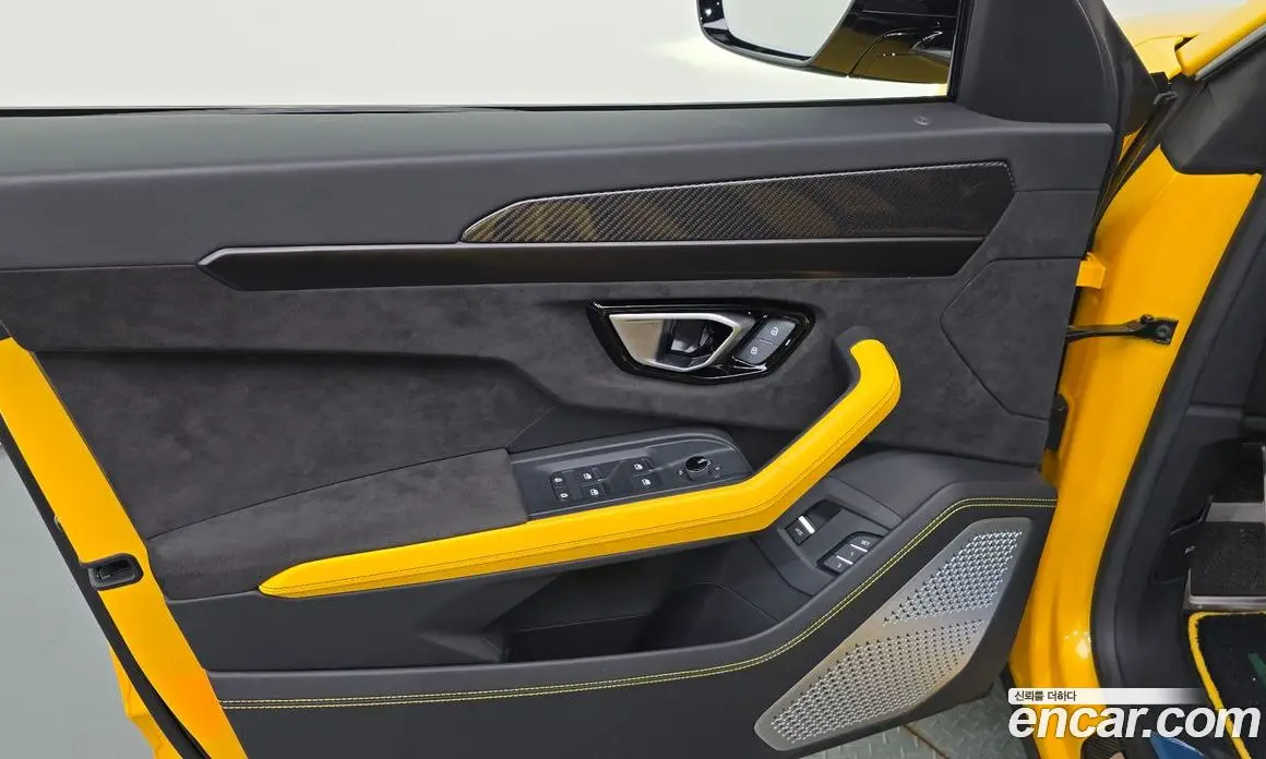 Lamborghini Urus 2022 4.0 автомат (гидро), фото 14
