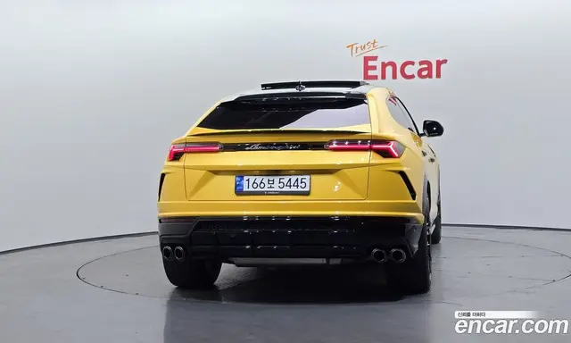 Lamborghini Urus 2022 4.0 автомат (гидро), миниатюра 4