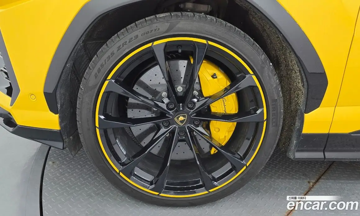 Lamborghini Urus 2022 4.0 автомат (гидро), фото 5