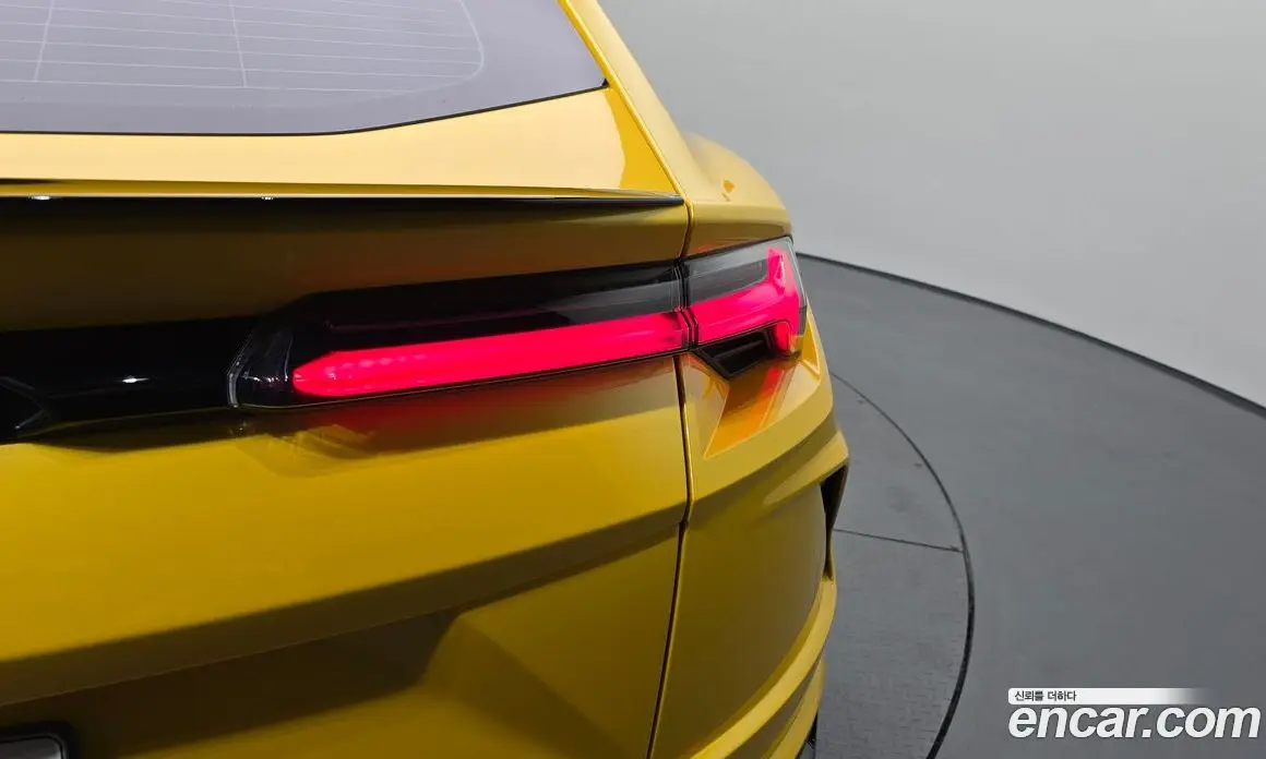 Lamborghini Urus 2022 4.0 автомат (гидро), фото 9