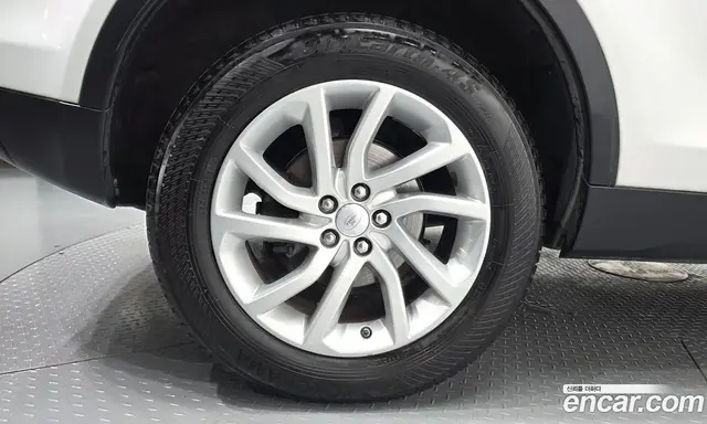 Land Rover Discovery Sport 2017 2.0 автомат (гидро), миниатюра 7