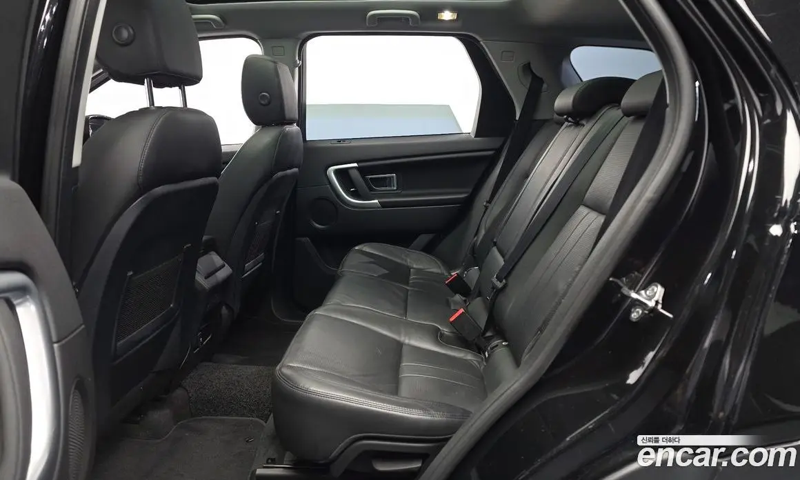 Land Rover Discovery Sport 2018 2.0 автомат (гидро), фото 12