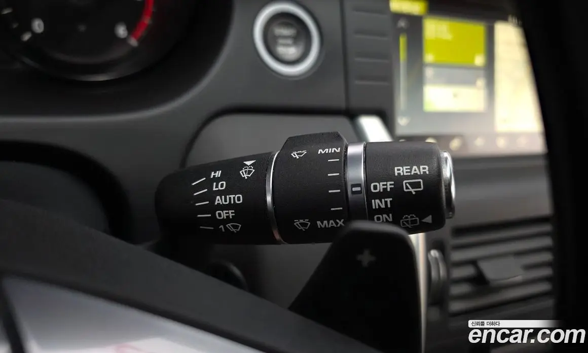 Land Rover Discovery Sport 2018 2.0 автомат (гидро), фото 18