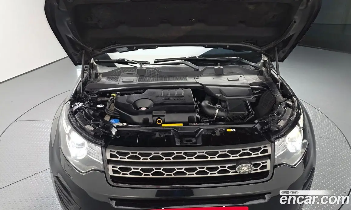 Land Rover Discovery Sport 2018 2.0 автомат (гидро), фото 6