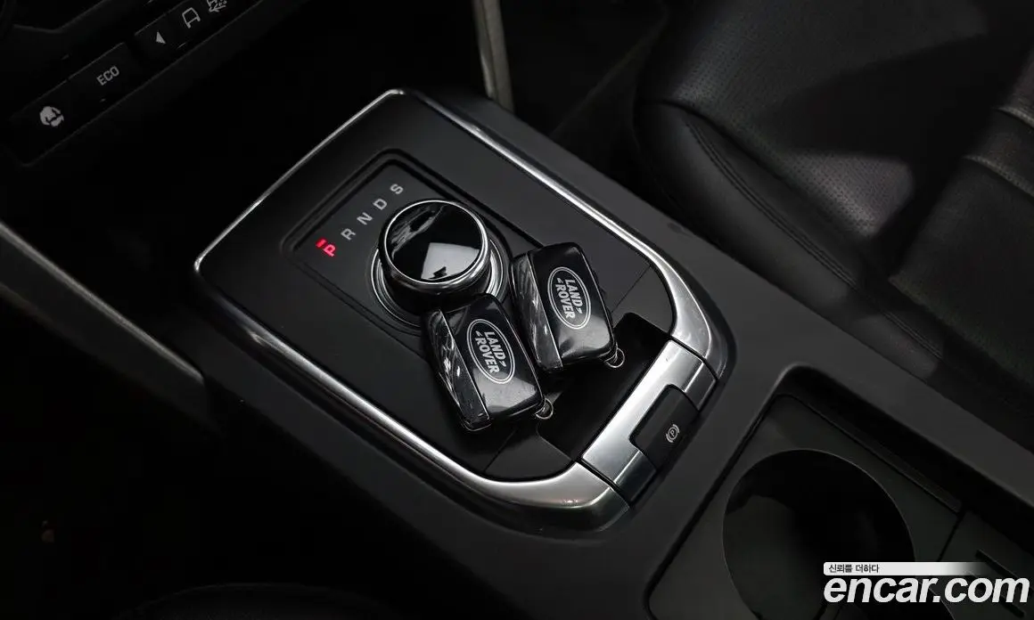 Land Rover Discovery Sport 2018 2.0 автомат (гидро), фото 9