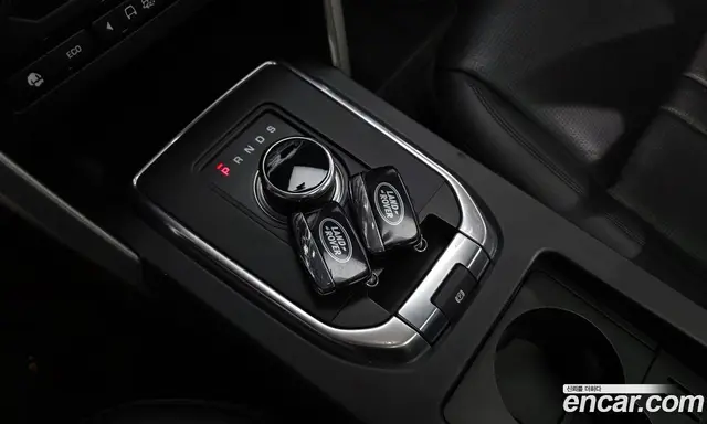Land Rover Discovery Sport 2018 2.0 автомат (гидро), миниатюра 9
