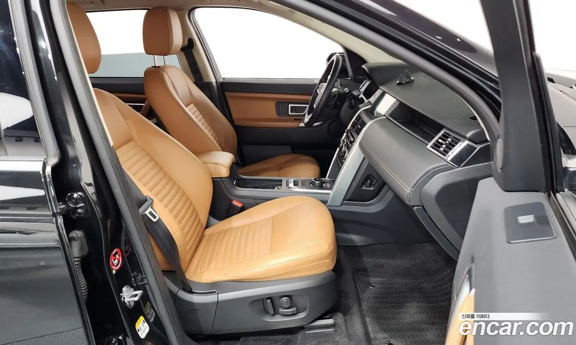 Land Rover Discovery Sport 2019 2.0 автомат (гидро), фото 16