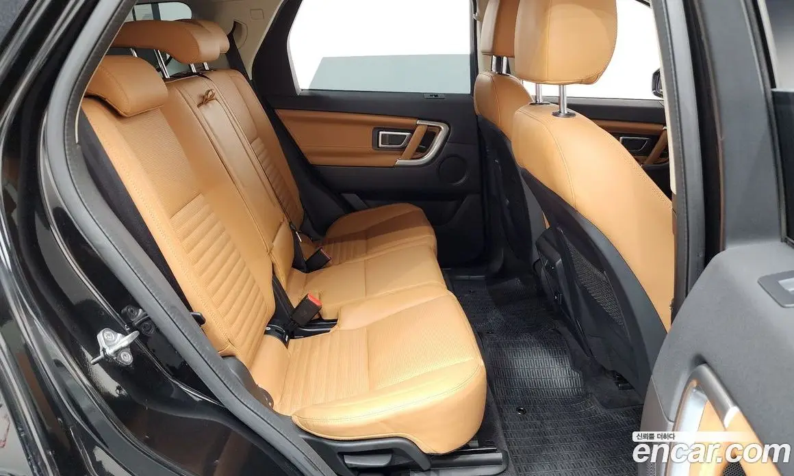 Land Rover Discovery Sport 2019 2.0 автомат (гидро), фото 17