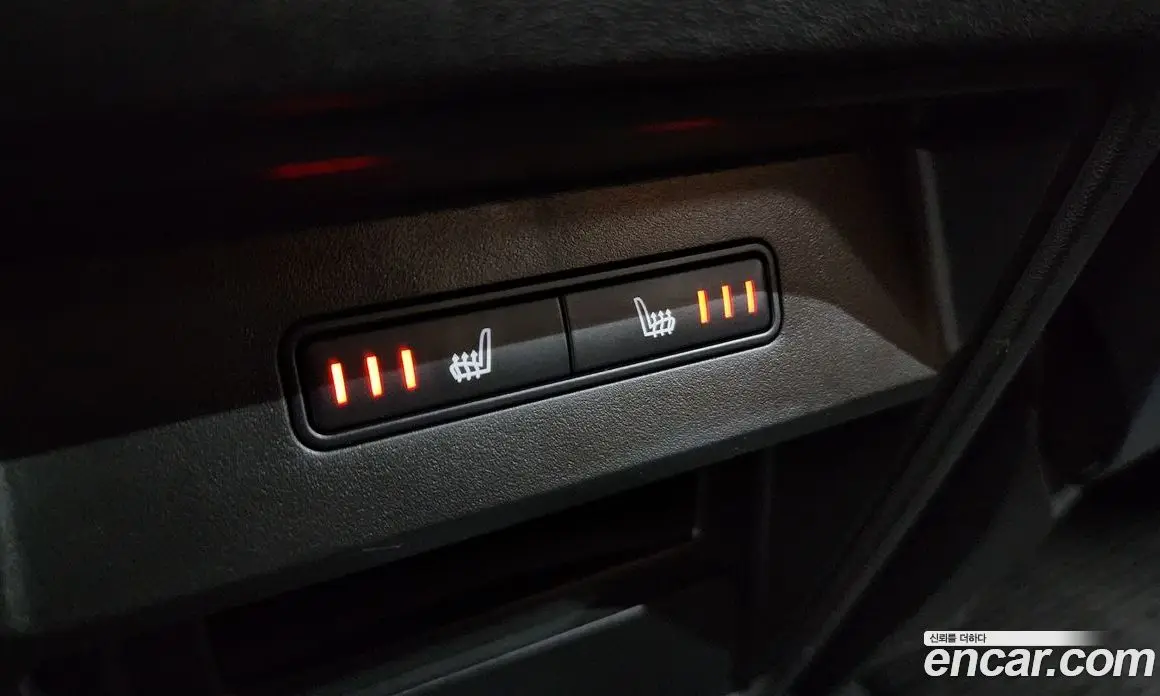 Land Rover Discovery Sport 2019 2.0 автомат (гидро), фото 18