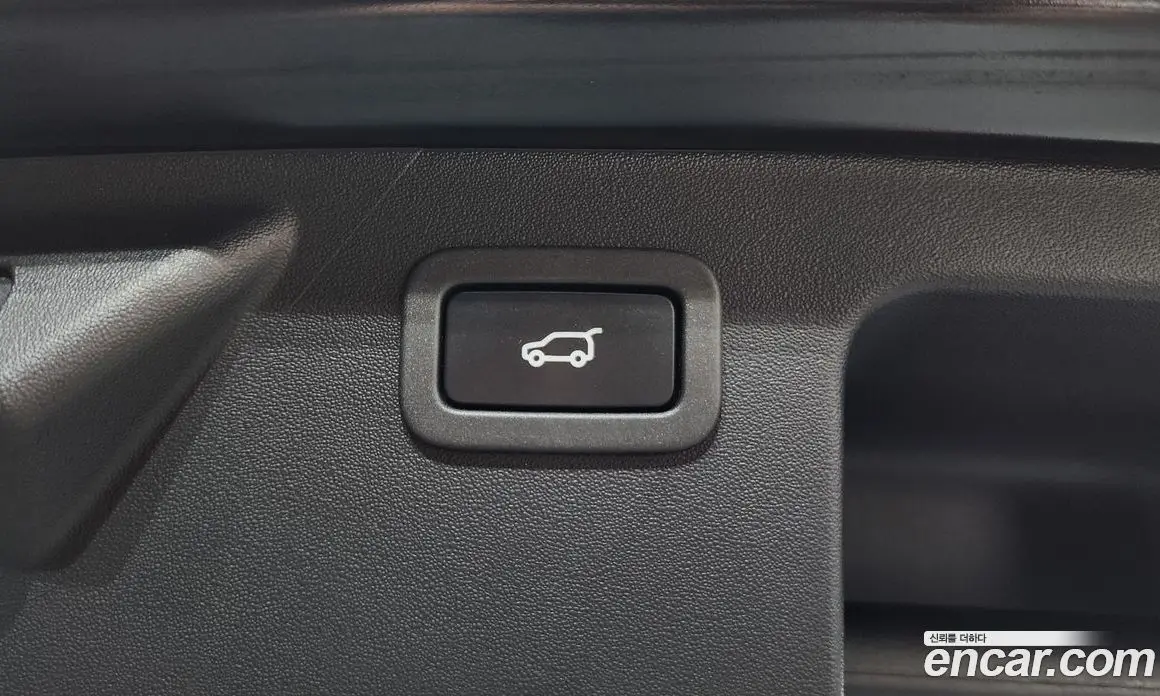 Land Rover Discovery Sport 2019 2.0 автомат (гидро), фото 24