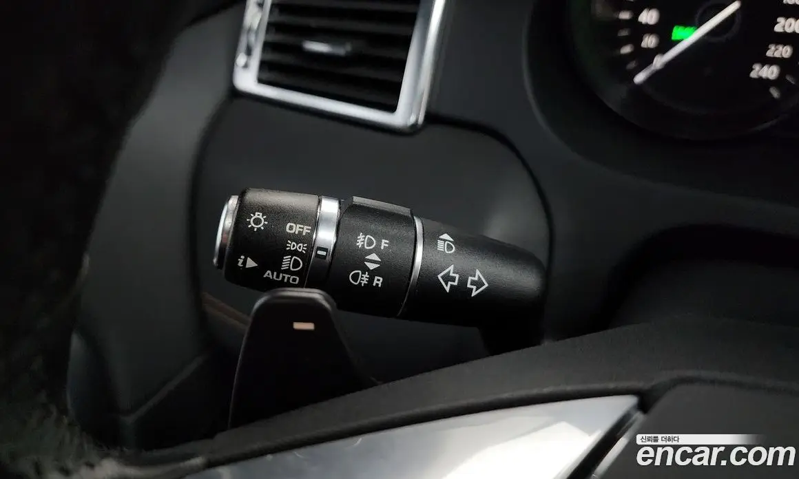 Land Rover Discovery Sport 2019 2.0 автомат (гидро), фото 34