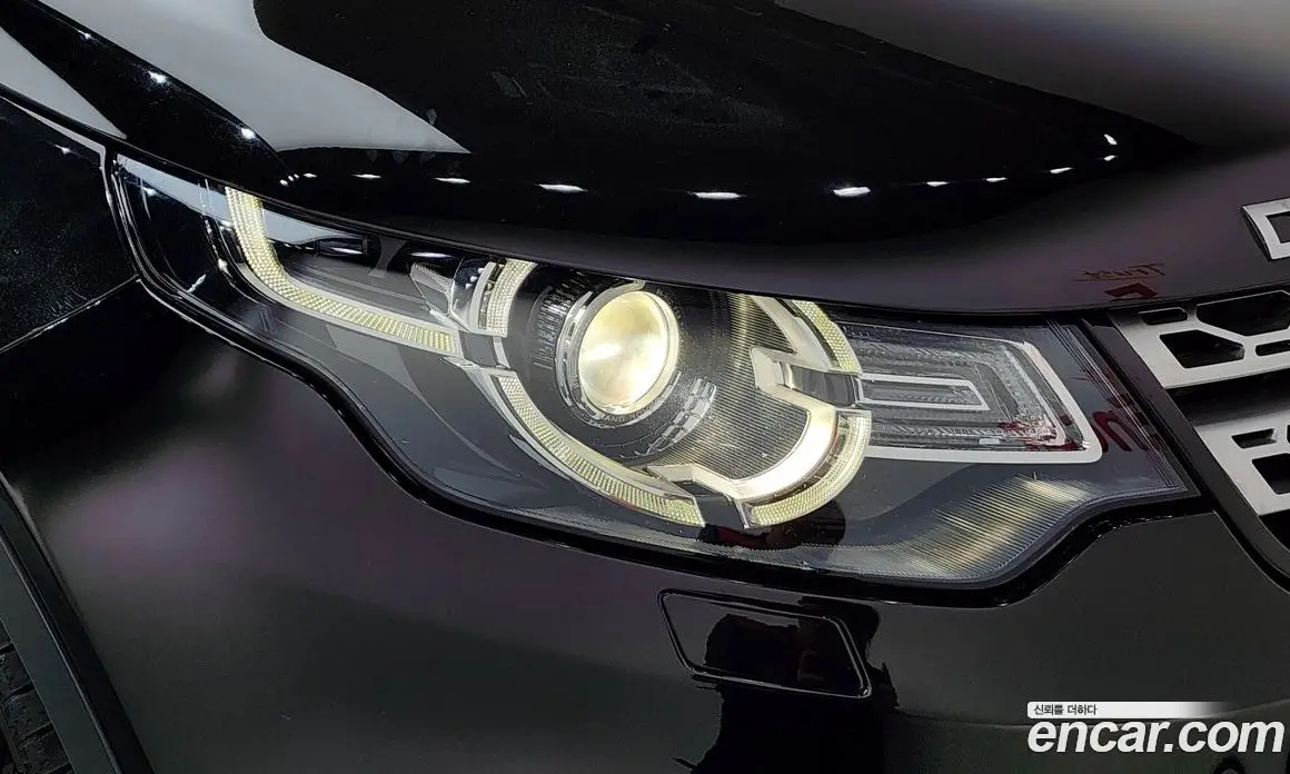 Land Rover Discovery Sport 2019 2.0 автомат (гидро), фото 8