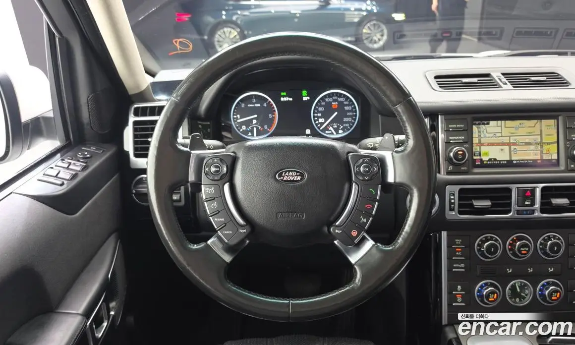 Land Rover Range Rover 2012 4.4 автомат (гидро), фото 13
